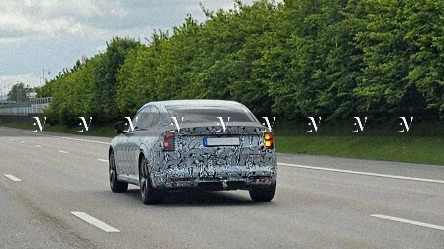 沃尔沃新款电动车路测图曝光：200 kW、800 伏电气架构