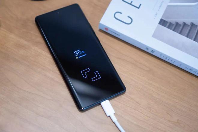 实测200W快充的手机到底有多快！