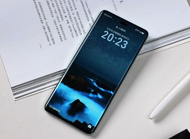 荣耀200 Pro卖力清仓了16GB+512GB+66W无线元